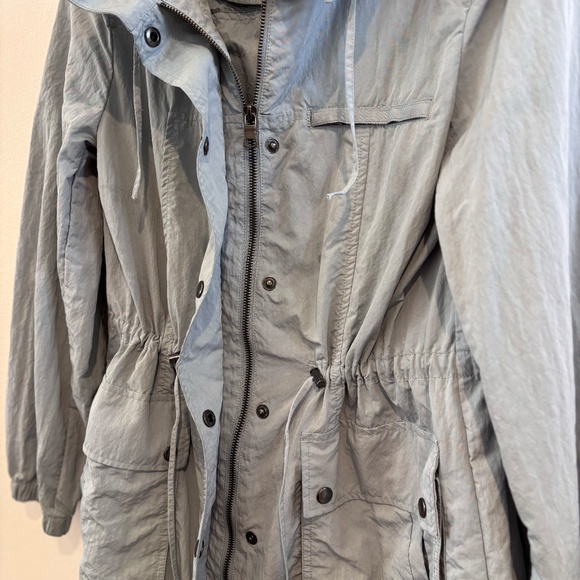 Banana Republic Women's SZ S Trench Coat Jacket Adjustable Waist Light Green - Picture 10 of 14